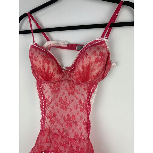 NWT Victoria’s Secret Maid Lingerie Teddy Red Mesh Lace Babydoll 34C Valentine - Picture 10 of 16